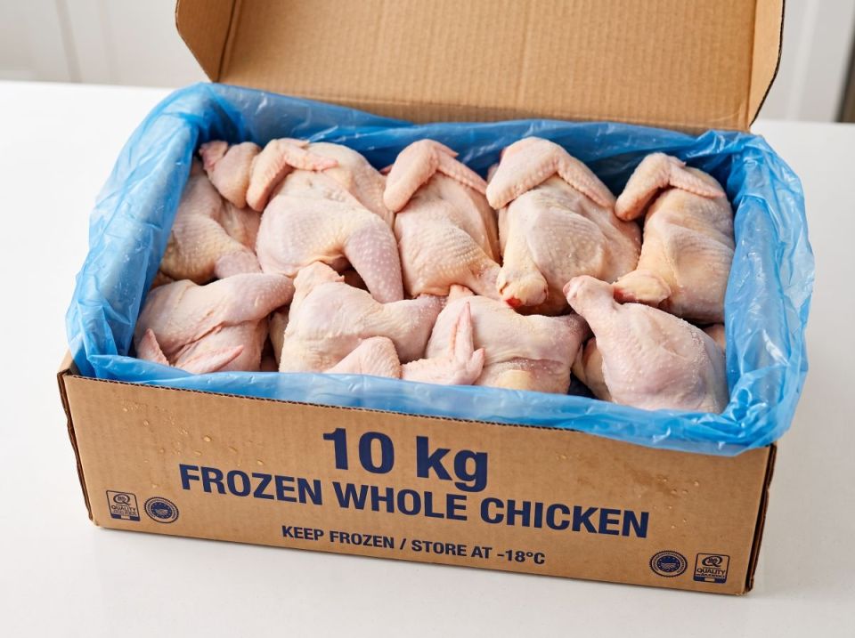 Frozen Whole Chicken Carton - Qtr/Half/Full - Frozen Whole Chicken (2.5kg, 5kg or 10kg - Select as appropriate)