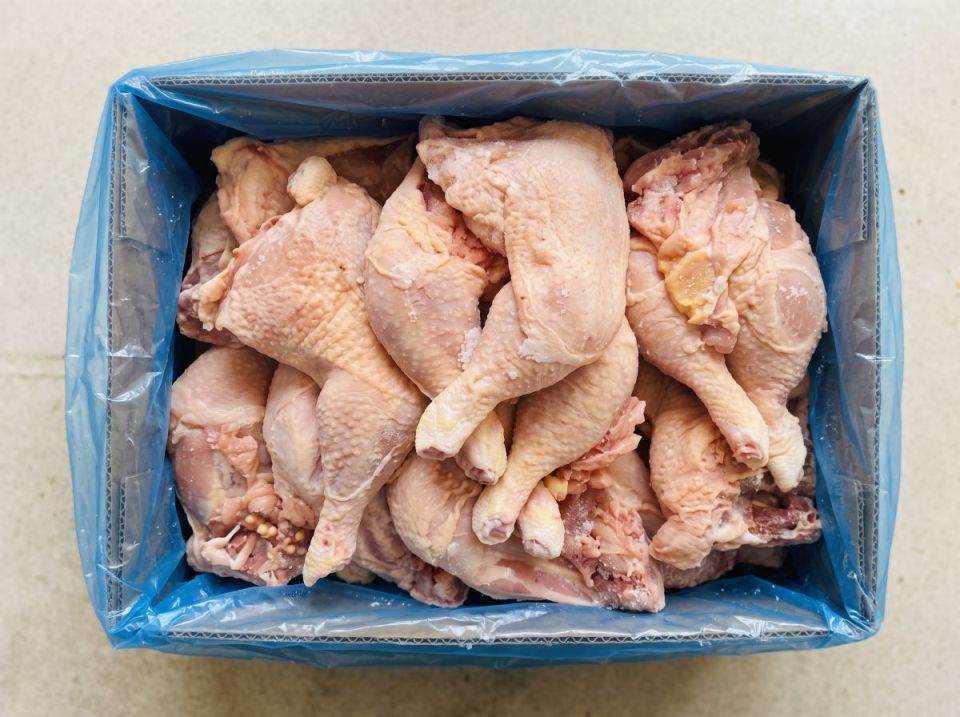 Frozen Chicken Orobo Hard Carton - Qtr/Half/Full - Orobo Hard Chicken (2.5kg, 5kg or 10kg - Select as appropriate)